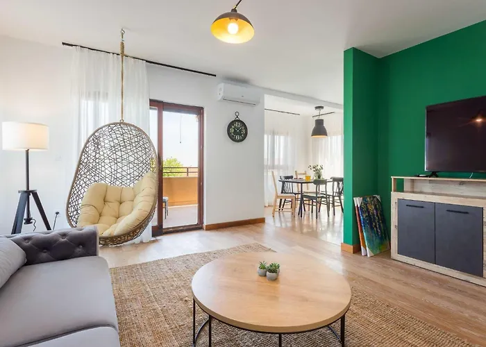 Apartments Cesare With Shared Pool