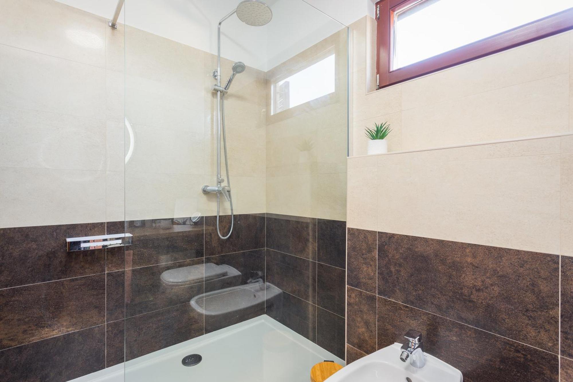 Cesare With Shared Pool Apartment